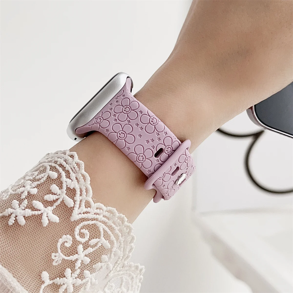 Watch Band For iWatch 42/44/45/49mm 38/40/41mm Silicone Fashion Watch Strap for Watch Series Ultra2 Se 9/8/7/6/5/4/3/2/1_voghion.com