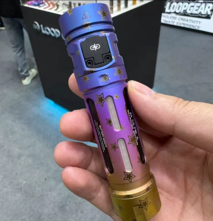 Used EDC LOOP GEAR SK06 Rainbow Titanium flashlight Outdoor Tools Strong Light Torch Lamp Decompression Toy
