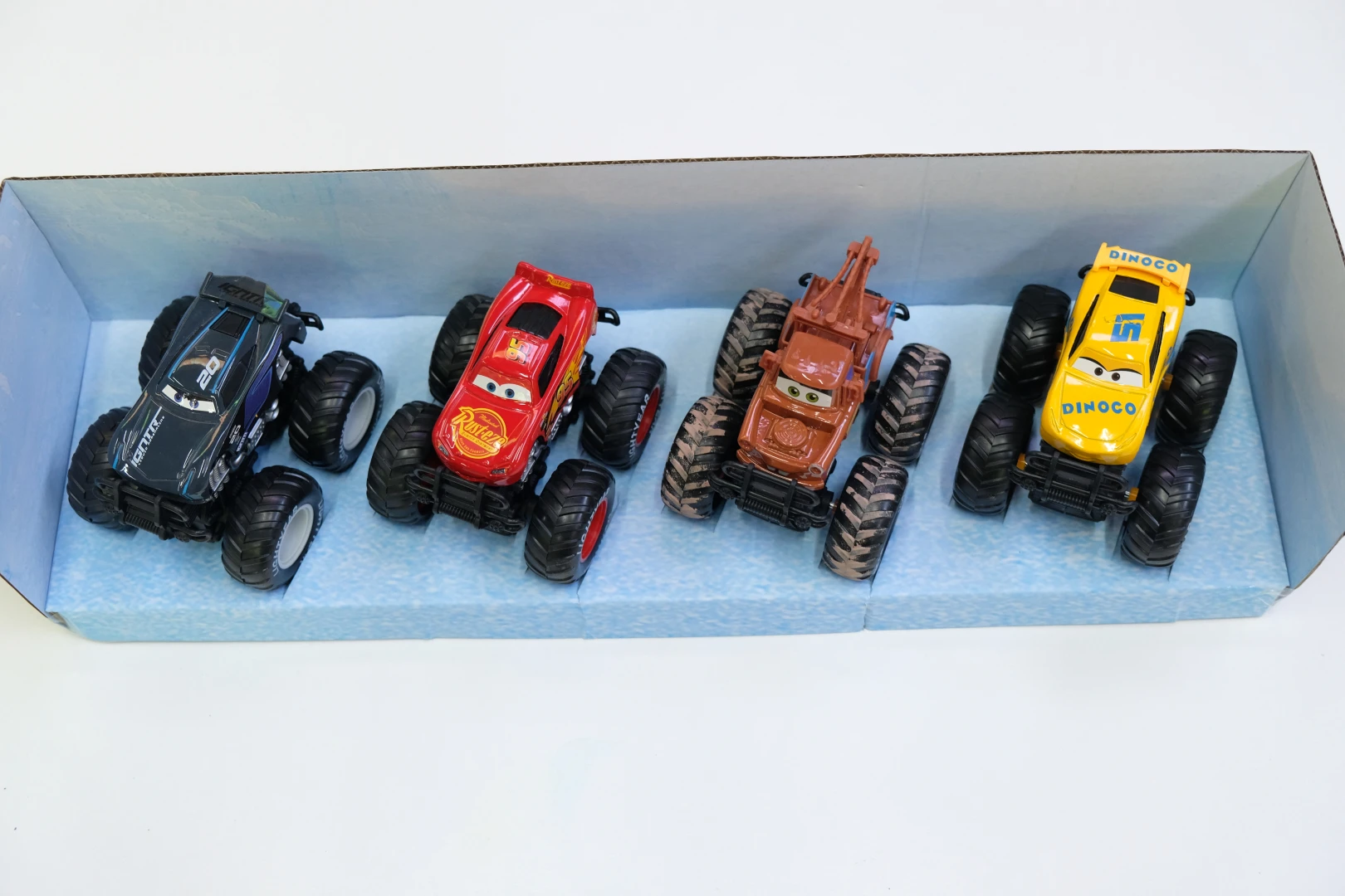 New 4pcs/set Pixar Cars Off Road Vehicle Pullback Cars Lightning Mcqueen Alloy/plastic Car Model Set Toys For Kids Boys Gifts