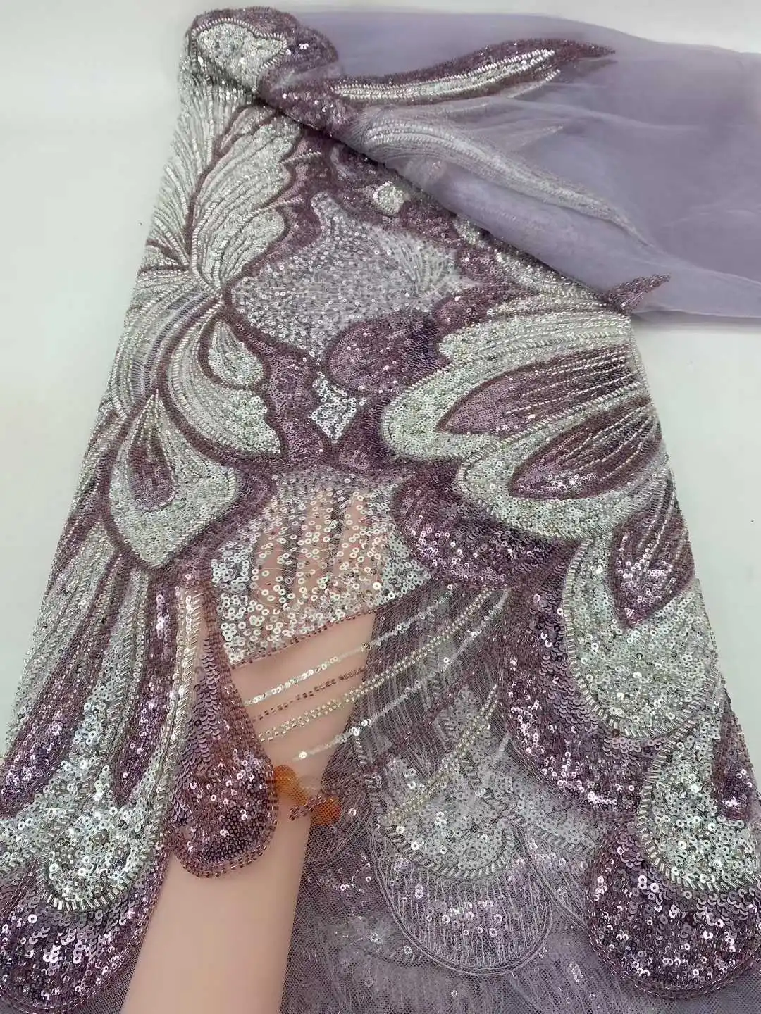 

African Beaded Groom Lace Fabric 2025 High Quality French Mesh Lace Fabric Sequins Nigerian Lace Fabrics For Wedding Dress Sew