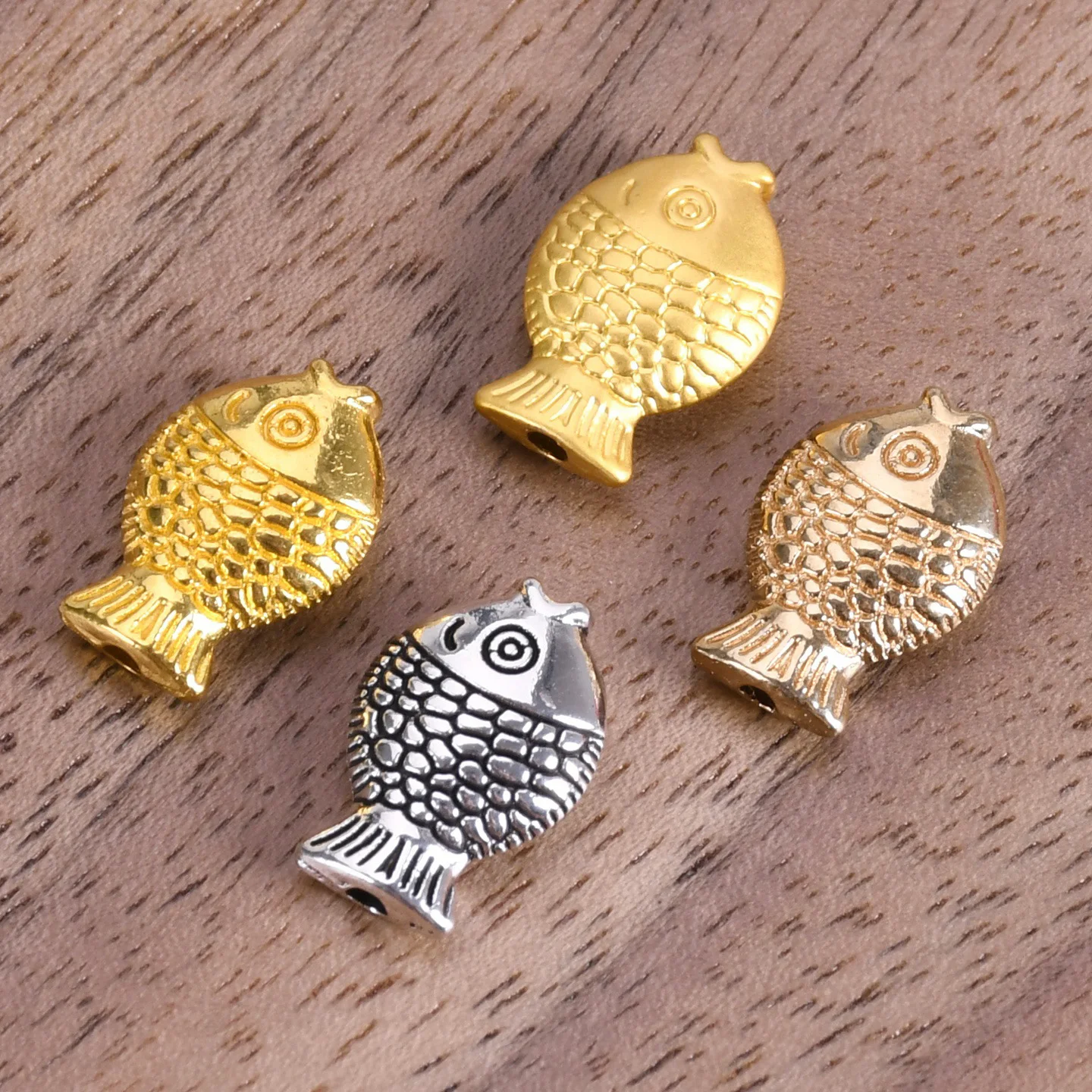 

10pcs Fish Shape 12x8mm Loose Metal Craft Beads Gold/Silver Color For Jewelry Making DIY Crafts Findings