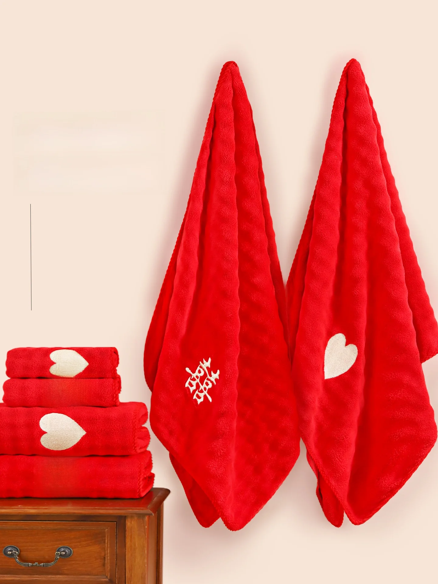 

Wedding Couple Towels Non-Cotton Red Gift Box Celebration Large Towels Antibacterial Absorbent Thiened Stitched