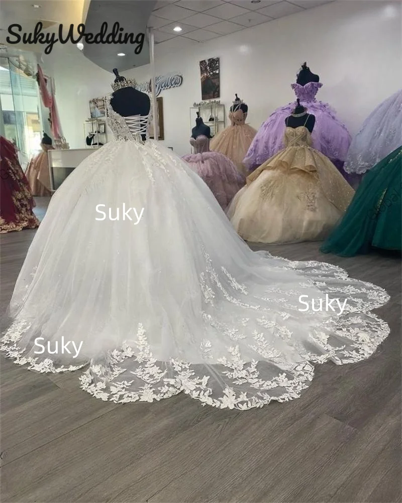 Белое платье принцессы для Quinceanera с V-образным вырезом, кружевной корсет с блестками и аппликацией, милое платье из искусственной кожи, платье 15 дюймов, женское платье