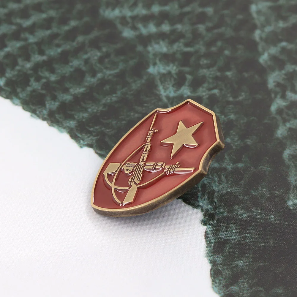 Soviet Artillery & Missile Troops Emblem Enamel Pin USSR Red Shield Star Crossed Rifles Brooch Vintage Military Insignia Badge