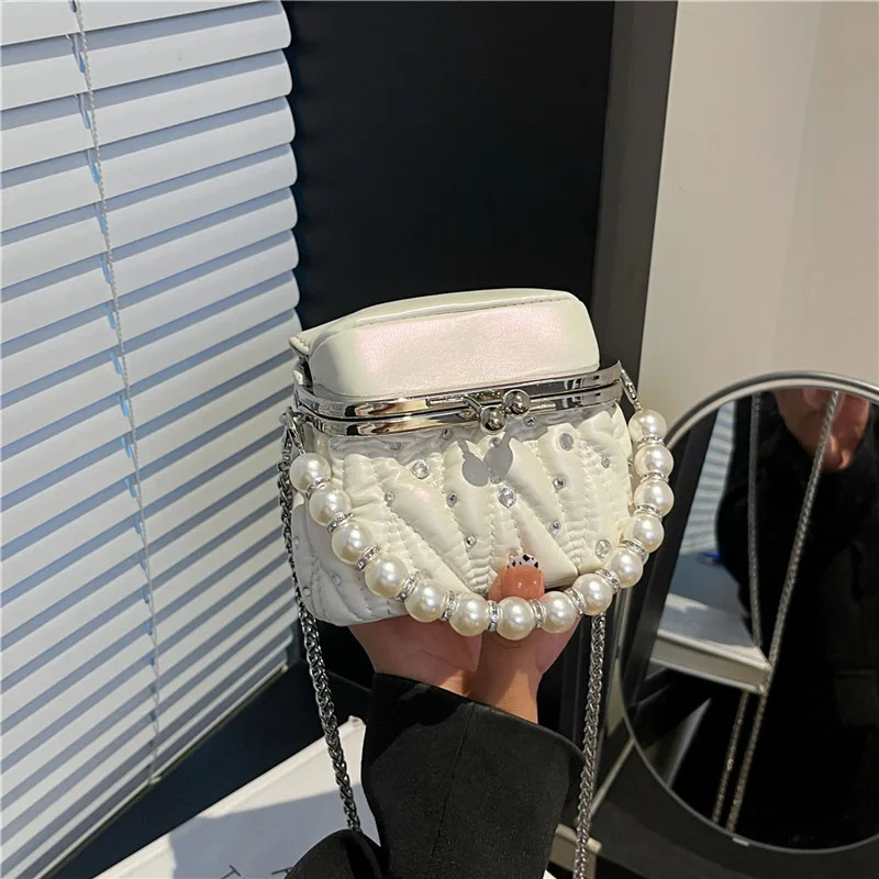 

Unique Design Evening Bag Elegant Beaded Diamond Party Handbags Women Mini Lipstick Pouch Chic Chain One Shoulder Crossbody Bags
