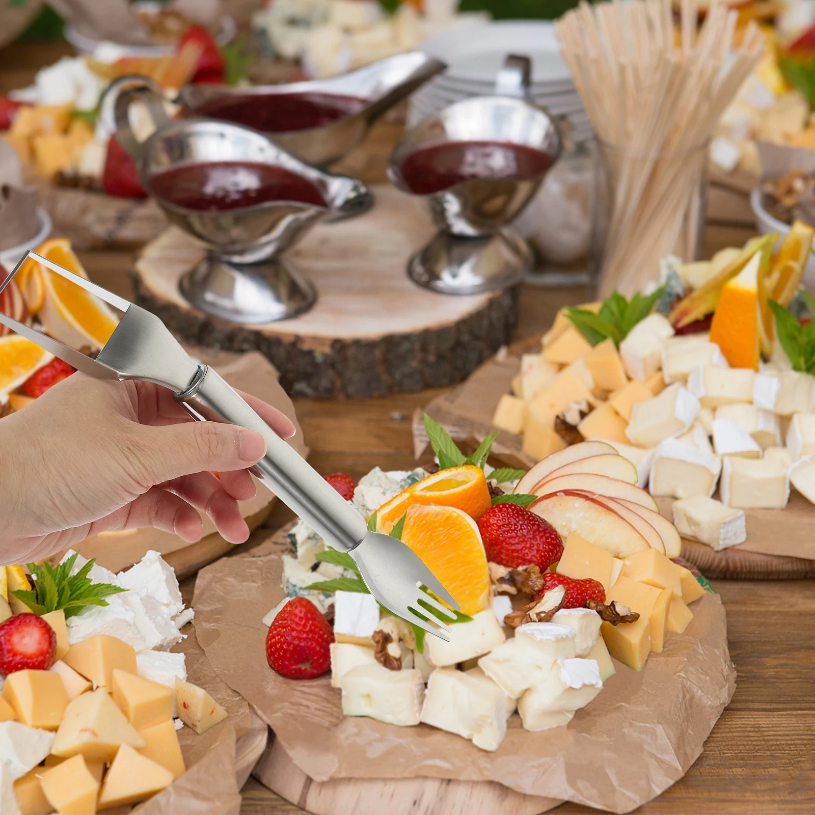 

1pcs Watermelon Cutter Fork Stainless Steel Fruit Slicer Tool For Melon Cube Cutting Portable Kitchen Gadgets Multifunctional