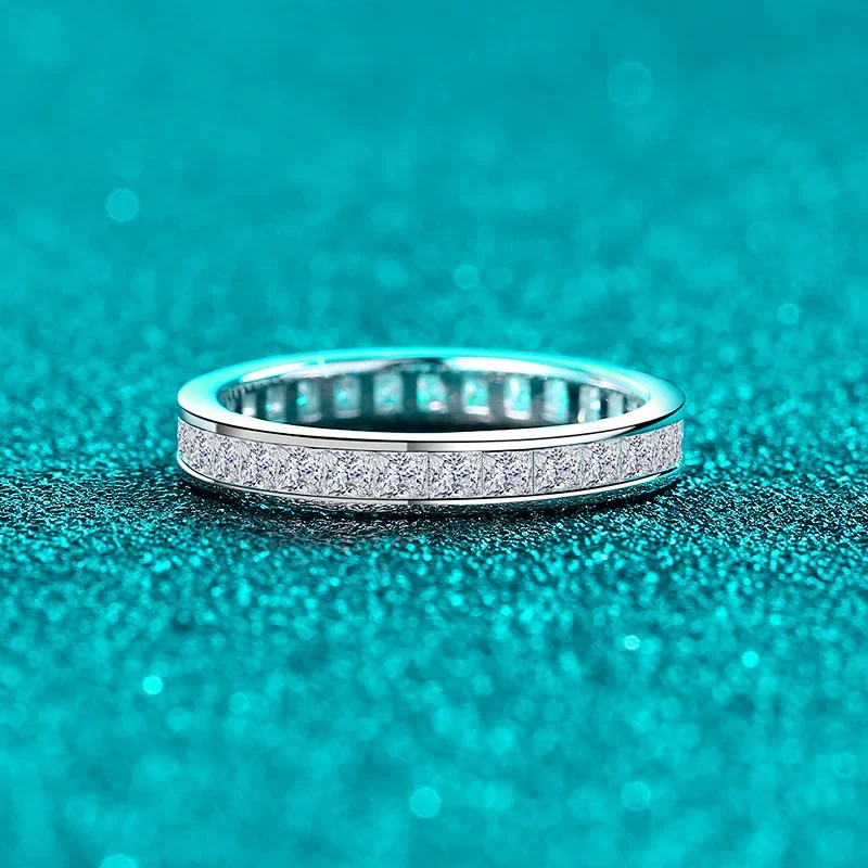 

Platinum Pt950 Rings for Women, Entire Circle Set with 2*2mm Square Moissanite Exquisite Craftsmanship Diamond Ring Fine Jewelry