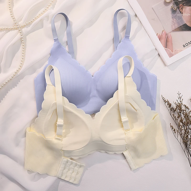 Women Seamless Thin Wireless Bra, One Piece Comfort Lingerie, Push Up Uplift No Gap for Small Bust, Breathable Summer Bra