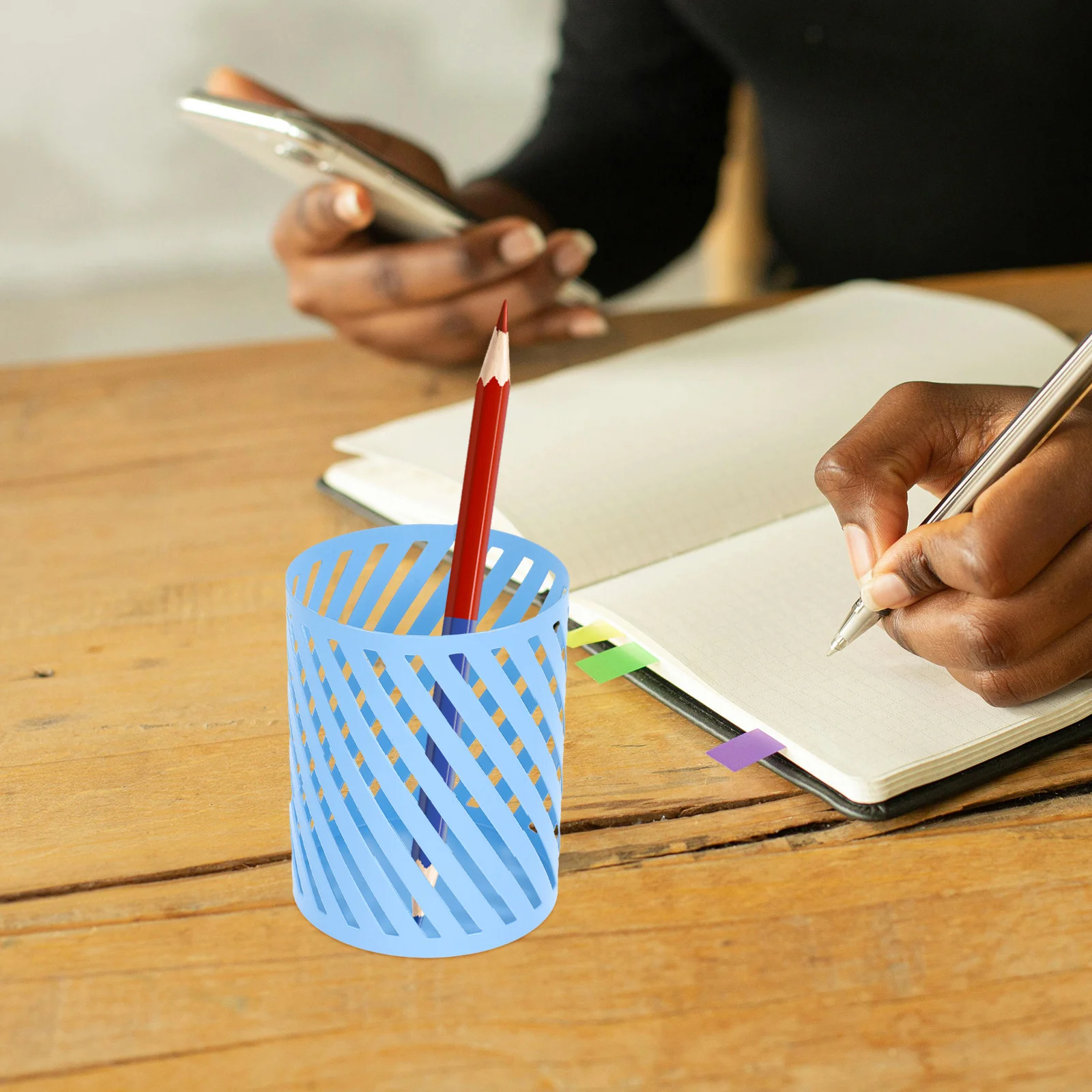 Round Pen Holder Desk ganizer Office Supplies Container Mesh Pencil Caddy Modern Nordic Style Iron Art Display Clean