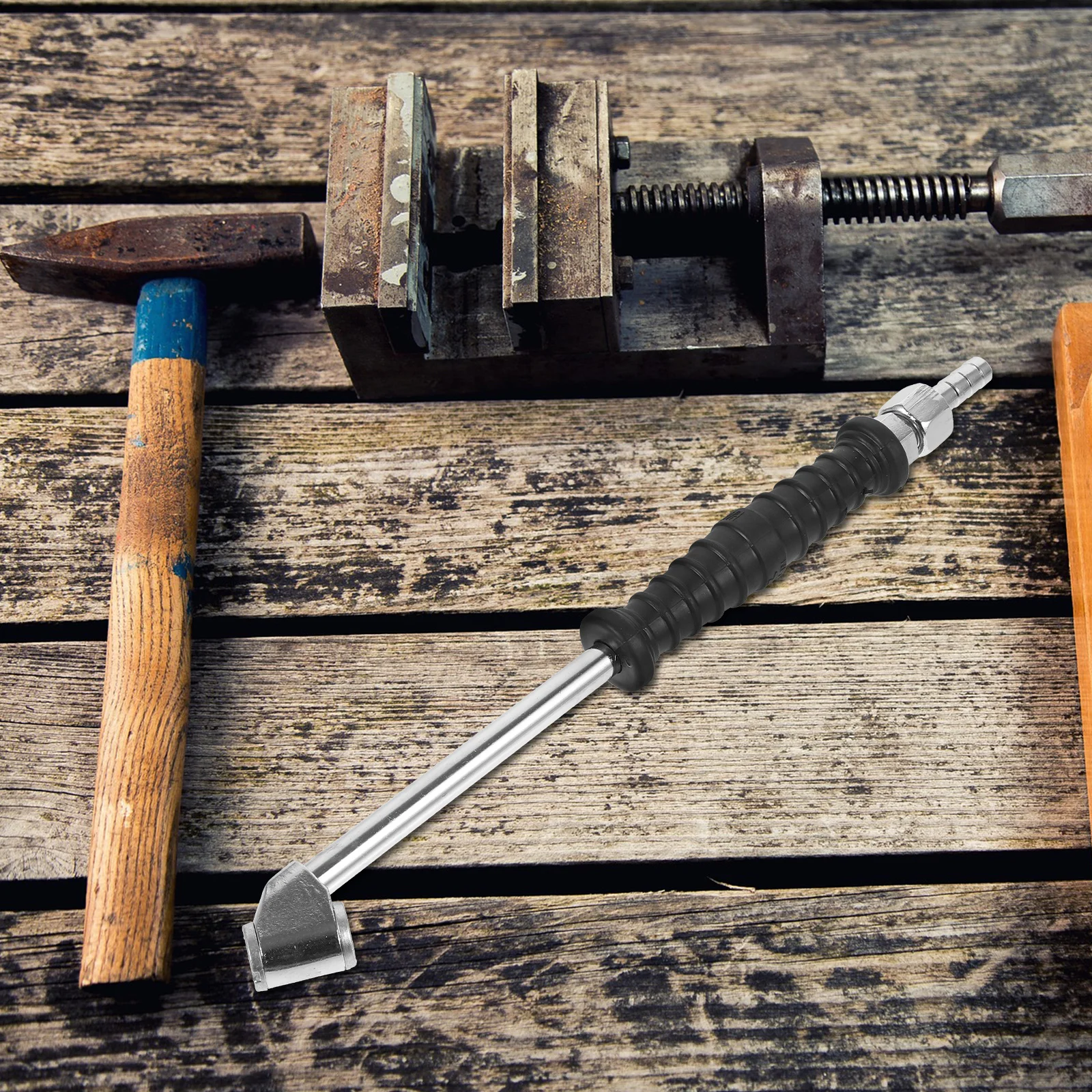 Heavy Duty Tire Inflator Chuck Made of Zinc Alloy Ensures Durability and Reliable Performance for Various Vehicle Types Quick