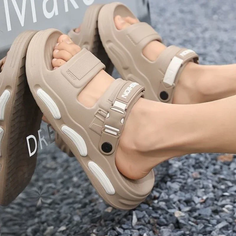 

Мягкие мужские пляжные сандалии Eva, новая модная дизайнерская скидка, 2025 стилей, стильное в Добро пожаловать, с открытым носком, тренд 39, оригинальный цвет, мужская обувь