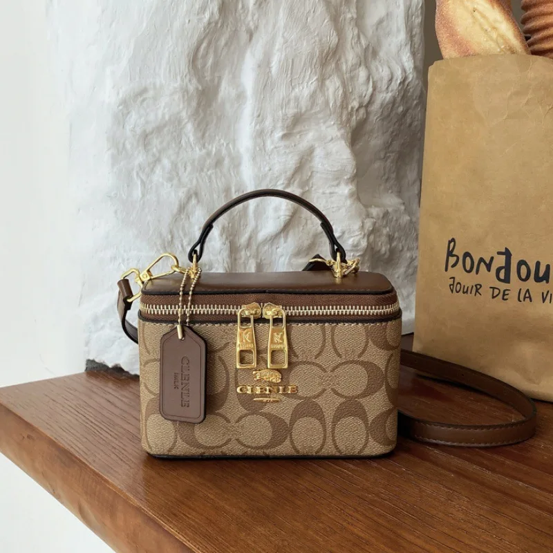 Sac à main vintage pour femmes 2026, nouveau sac bandoulière à imprimé monogramme, mini sac de toilette de haute qualité, sac boîte à double fermeture éclair, poignée supérieure, sac à bandoulière.