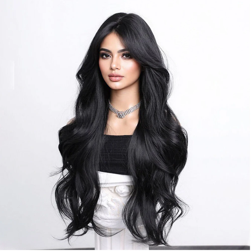 شعر مستعار طويل مموج صناعي طبيعي مع غرة شعر طويل مجعد للنساء للاستخدام اليومي شعر مستعار من الألياف عالي الجودة مقاوم للحرارة