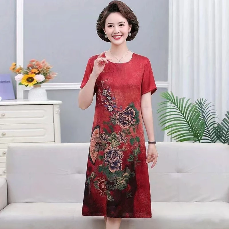 

Elegant Women's Floral Printed A-Line Dress With Round Neck And Short Sleeve For Summer Casual Wear