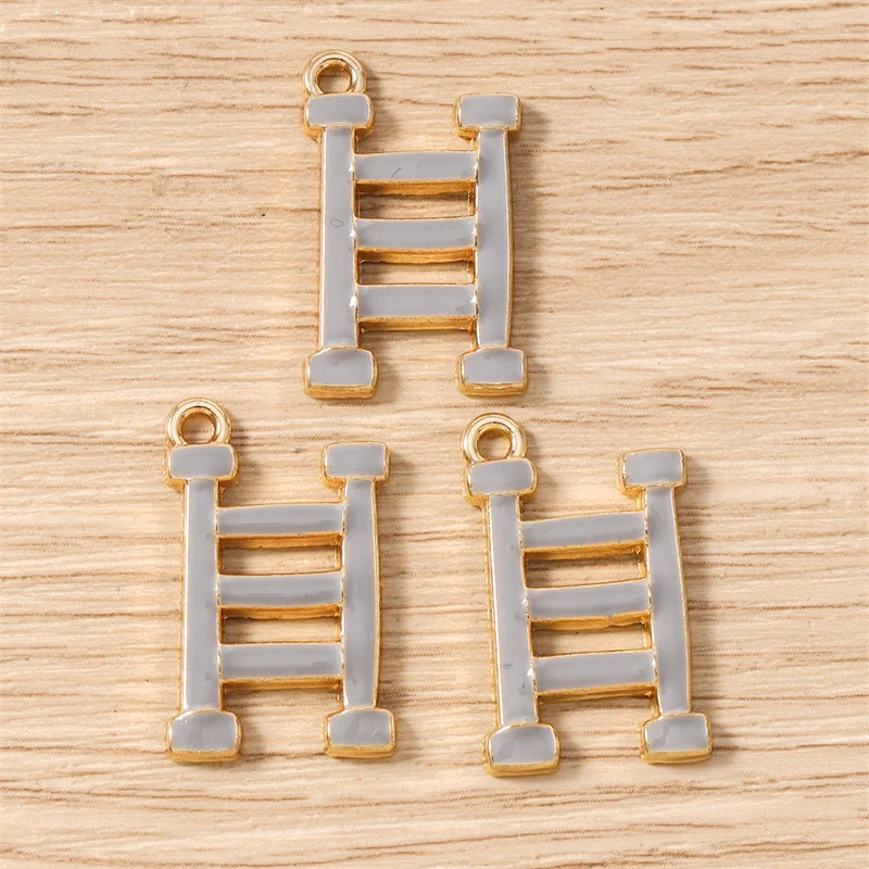 Tusember 10 Stück Feuerwehr-Anhänger Feuerwehrwagen Hydrant Stiefel Helm Charms für Halsketten Ohrringe Armbänder Schmuckherstellung – Detail 7