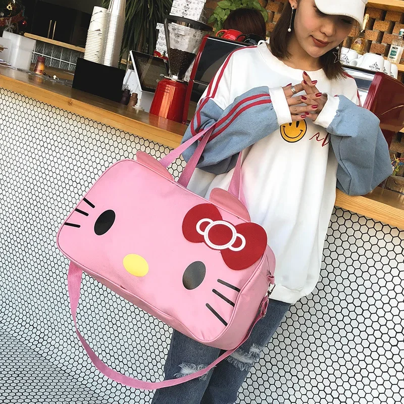 Hello Kitty travel bag waterproof large-capacity cute cartoon KT duffel bag female portable short-distance travel bag sports bag