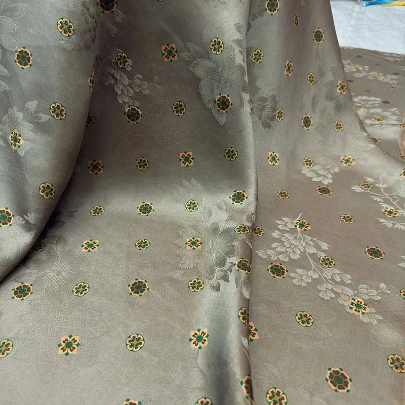 tissu-en-soie-hualuo-gris-imprime-style-chinois-de-114-cm-de-large-et-25-mm-pour-robes-pantalons-pyjamas-d'ete-et-de-printemps-materiel-de-couture-diy-r6584