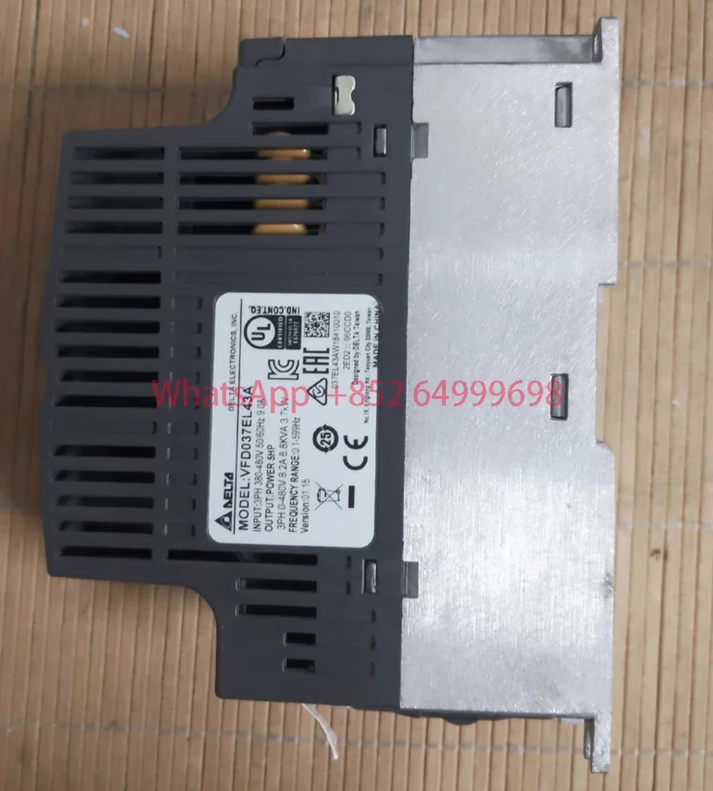 Second-hand inverter 3.7 kw three-phase input VFD037EL43A