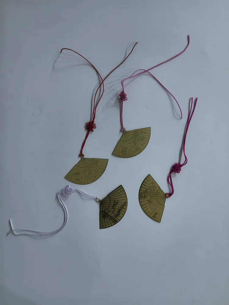 Random Chinese Style Plum Orchid Bamboo Chrysanthemum Brass Metal Bookmark Gift Vintage Hollow Metal Bookmarks Stationery