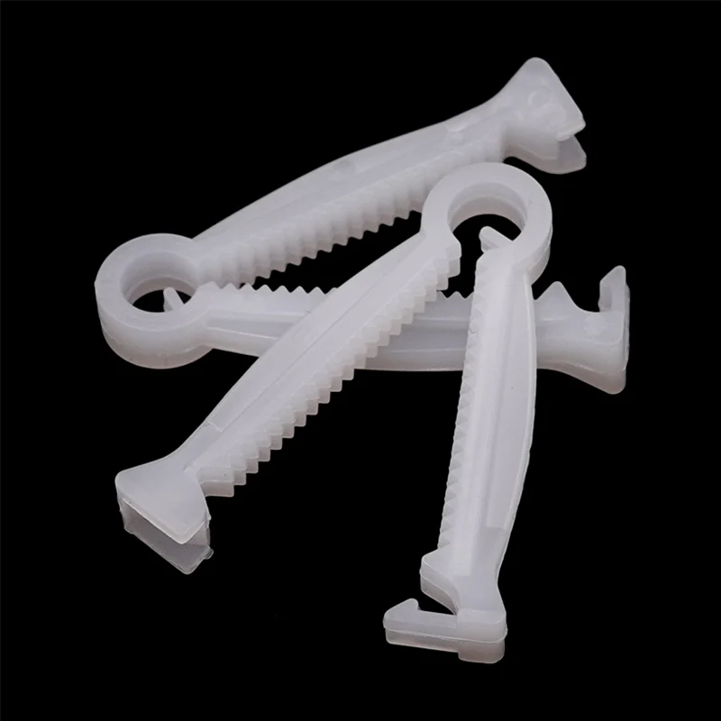 100pcs/200pcs Pig Disposable Umbilical Cord Clip Clamps Hemostatic Disposable Clips Farm Animals Livestock Pig Equipment