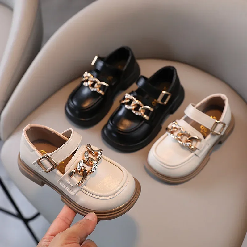 Baby Girl Princess Shoes Non-slip Flat Soft-sole Leather Shoes for Girls Pretty Crystal Metal Chain Children School Shoes