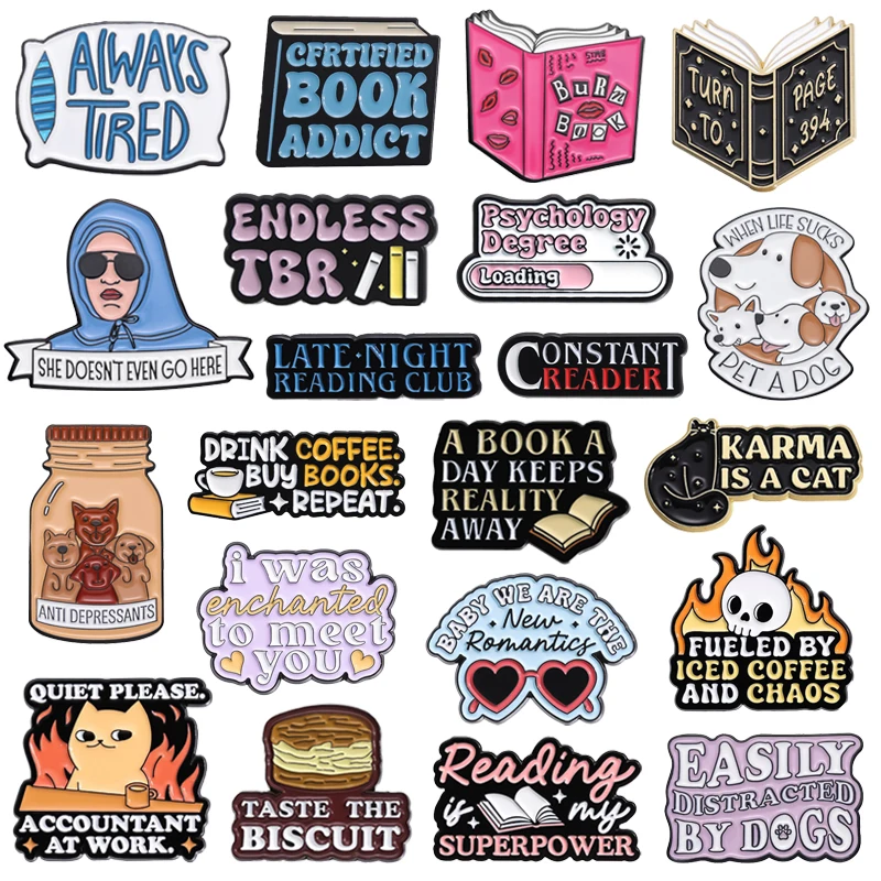 Kreative Bücher Emaille Pins Cartoon Lustige Kreative Buchstaben Metall Broschen Revers Rucksack Kleidung Abzeichen Schmuck Geschenke für Freunde