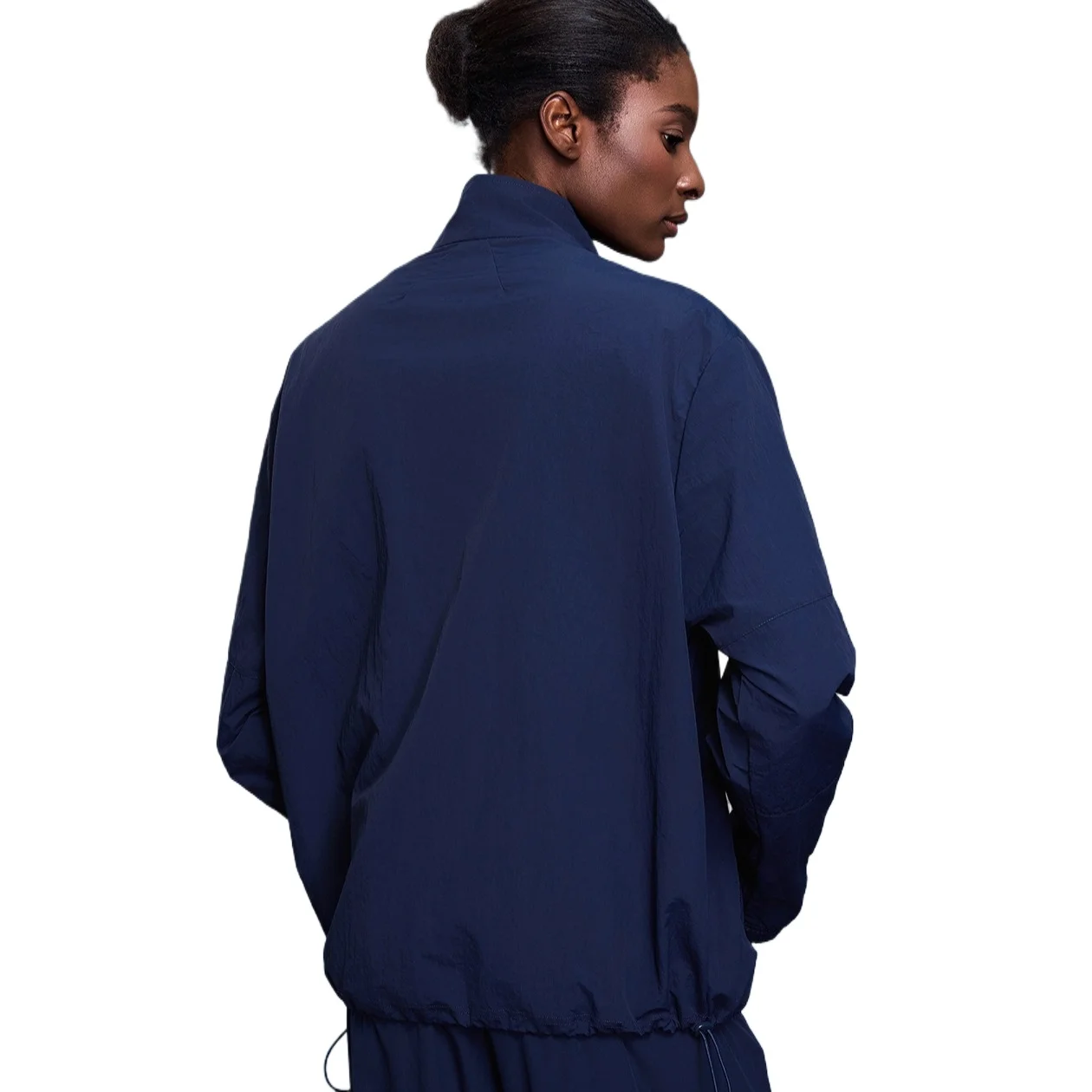 เสื้อแจ็คเก็ตออกกำลังกายกลางแจ้งกันน้ำสำหรับผู้หญิง แขนยาว คอตั้ง กันลม มีซิปครึ่งตัว สำหรับฤดูใบไม้ร่วง พร้อมโลโก้แบบกำหนดเอง