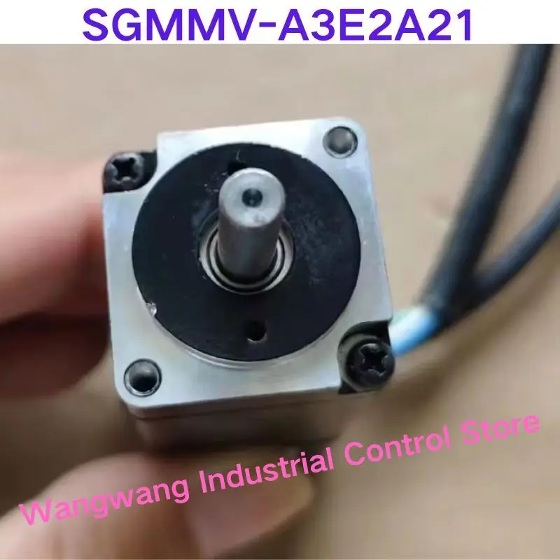 Second-hand test OK , Servo motor SGMMV-A3E2A21