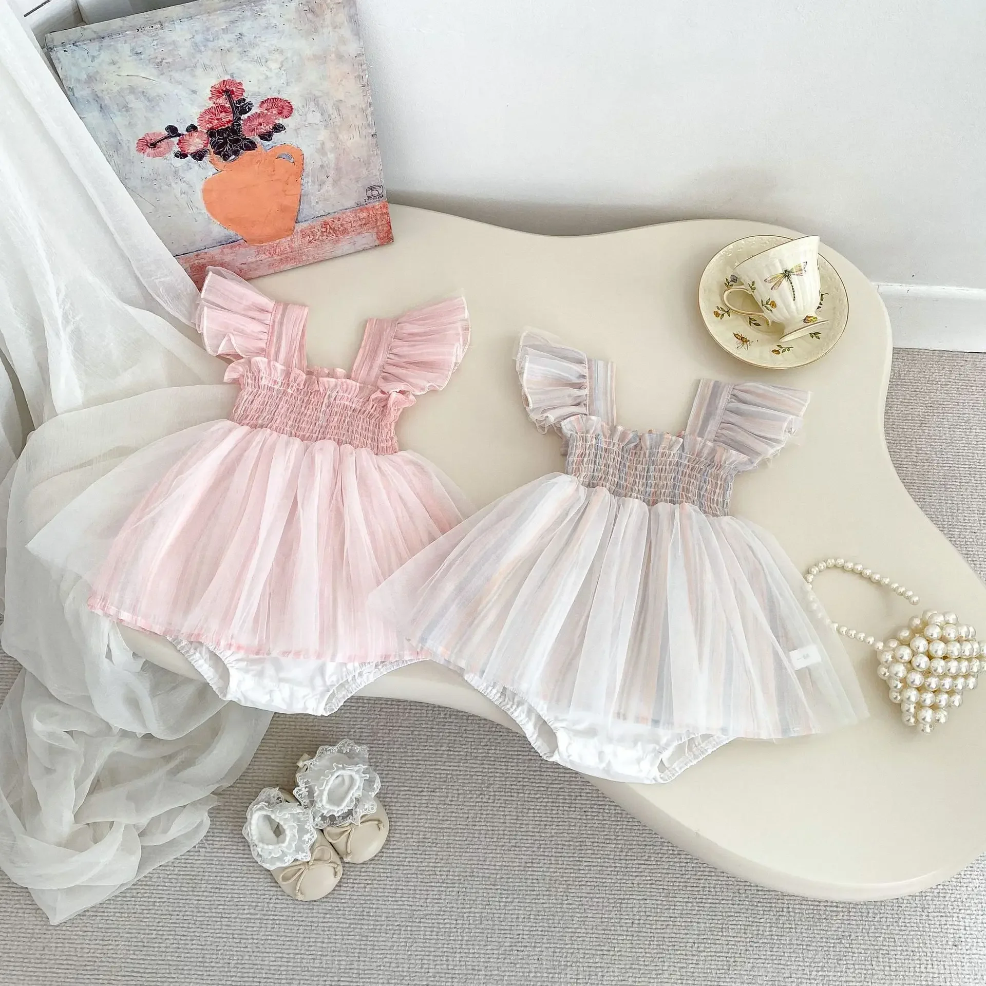 

Ins Baby Girl Summer New Style Flying Sleeve Mesh Skirt, Stylish Baby Bag Fart Skirt, Newborn One Month Old Jumpsuit