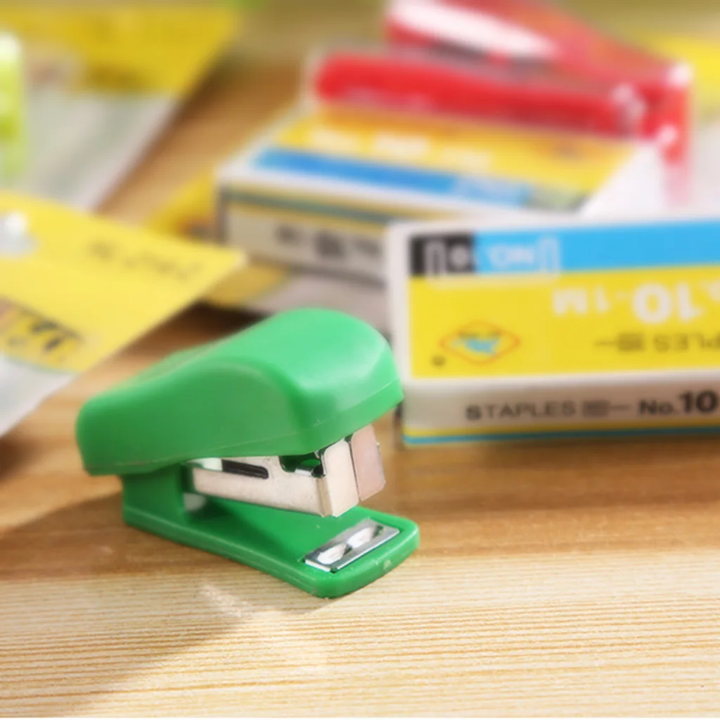 Stapler Desktop aneka warna 12 lembar, cocok untuk 10 # Staples untuk anak-anak