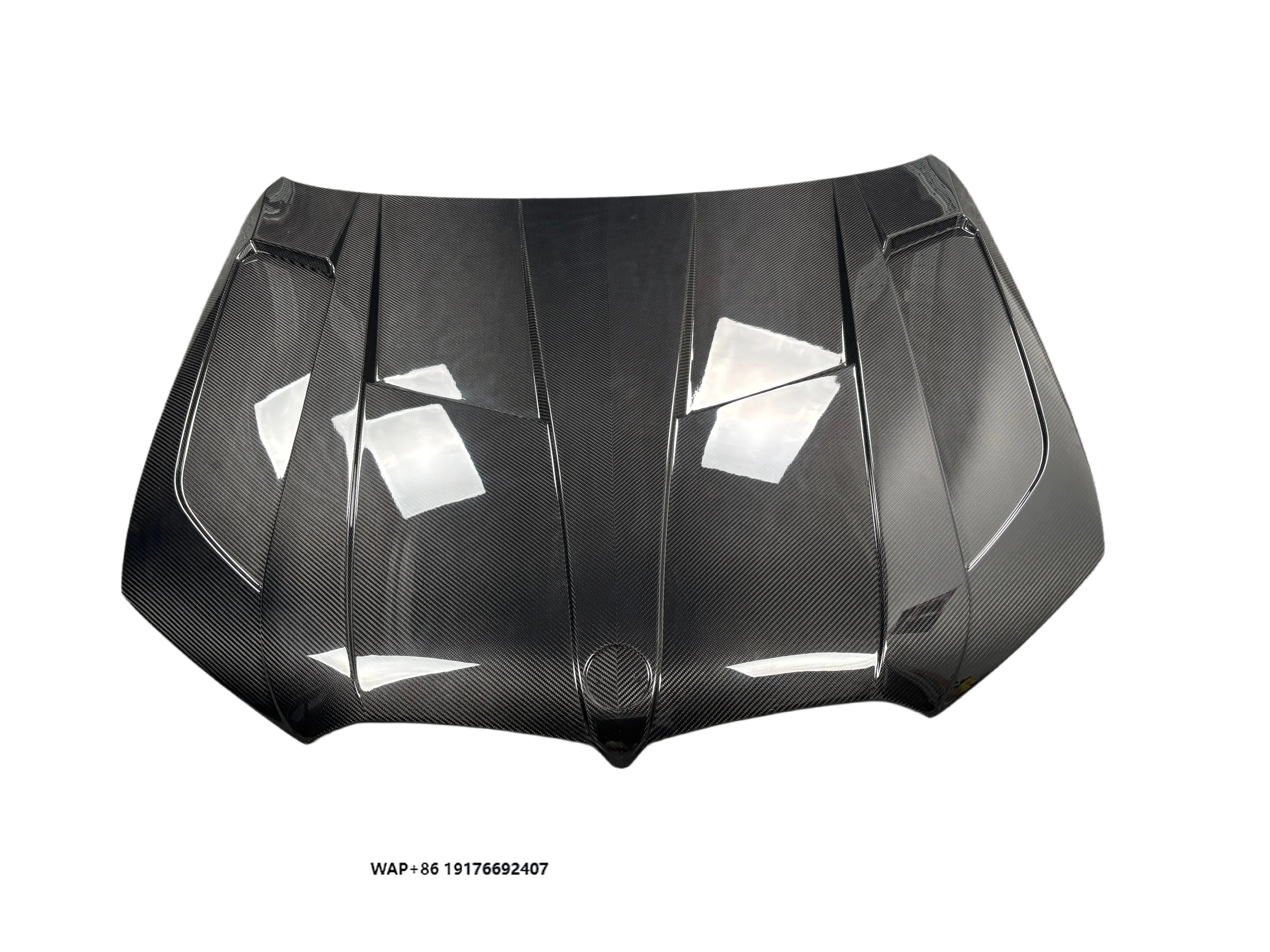 

Высококачественный обвес LD Style из настоящего сухого карбона для X6 G06 (2022)