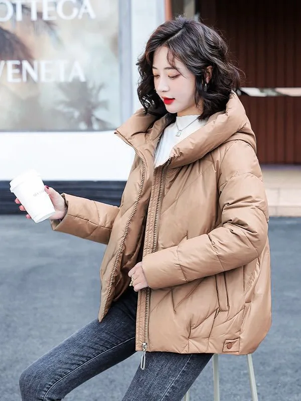 Women's Short Winter Cotton Jacket Warm New Loose Hooded Thick Cotton Coat Trendy Quilted Cotton Padded Jacket Parkas Clothing
