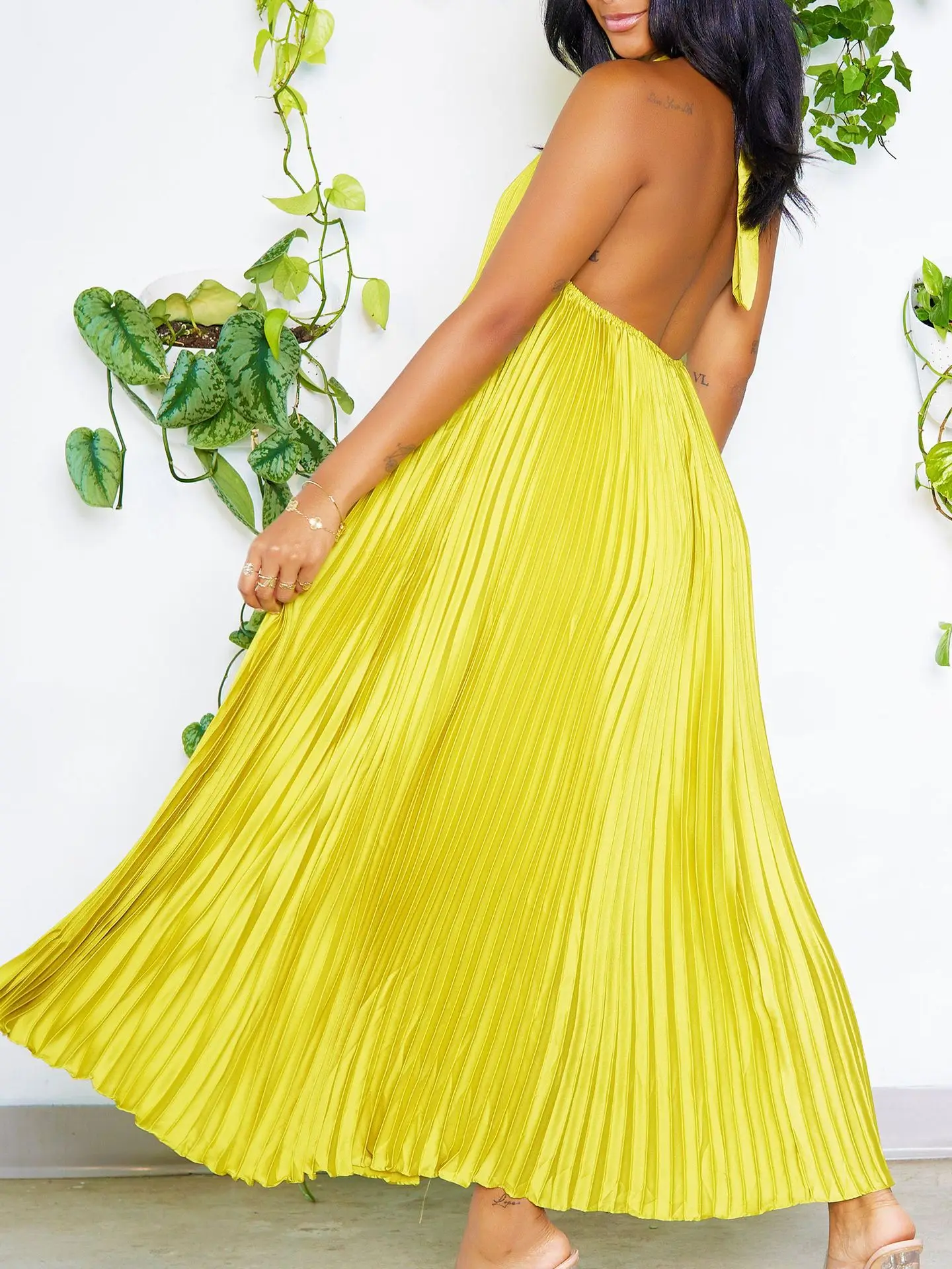 Women Sleeveless Halter neck backless pleated loose straight maxi long Dress 2023 Summer Street Chic Vestidos Dresses