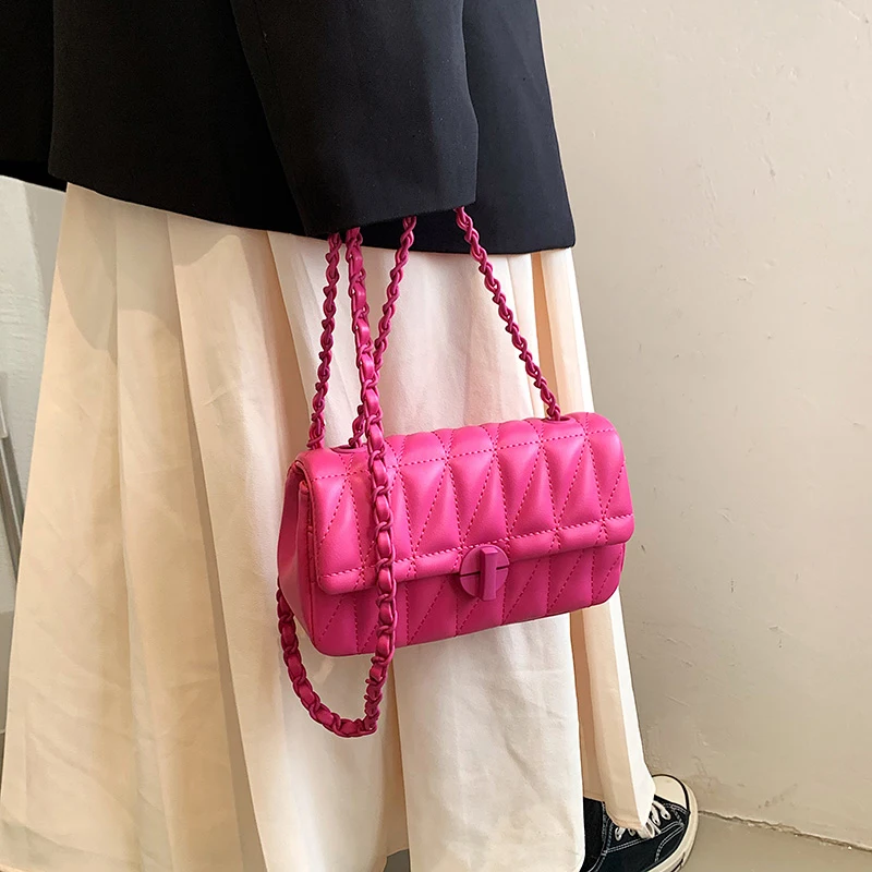 

2024 Lingge Chain Bag for Women's Spring/Summer New Trendy and Fashionable Small Square Bag VersatileCrossbody BUnderarm Bag