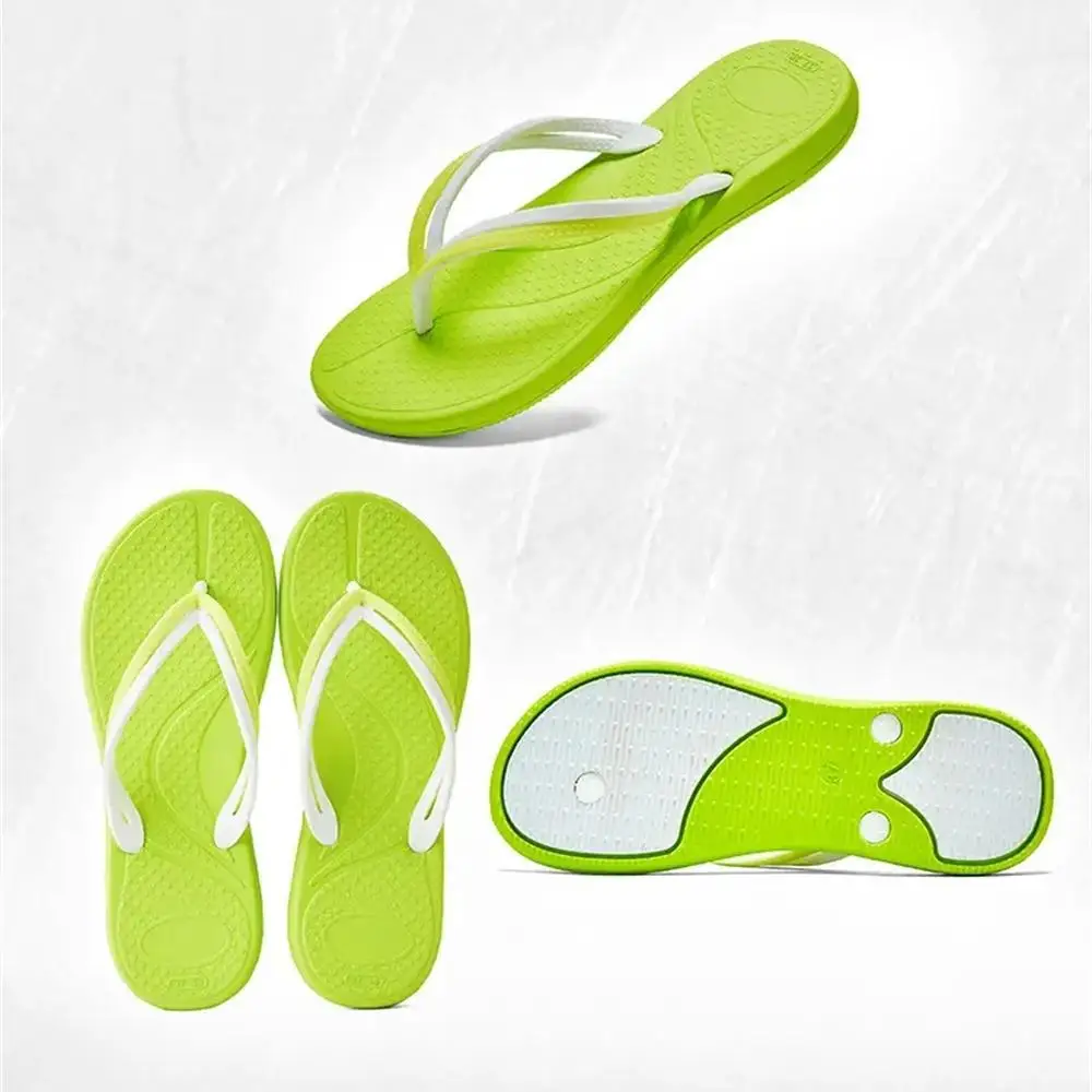 Lightweight Two-color Belt Beach Soft Flip-flops Women's Shoes Comfortable Slippers All-match Trend Home Outdoor Sandals