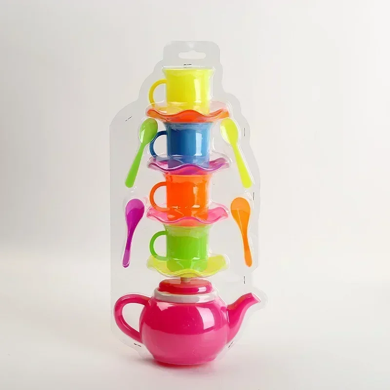 Casa da gioco Giocattolo Tè pomeridiano Teiera Tazza Set di cucchiai Materiale Versare acqua Bevanda Set da gioco per tè Puntelli di alta qualità Regalo per bambini