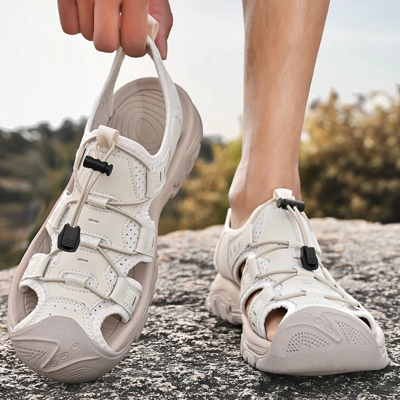 

Men's New summer sandals High quality comfortable and breathable style Outdoor leisure walking or beach Hot selling versatile