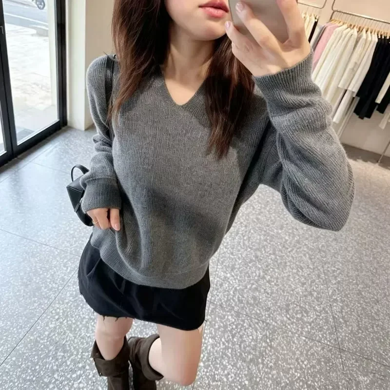 Navy collar V-neck 100% pure wool knitwear women's thickened undershirt top loose sweater