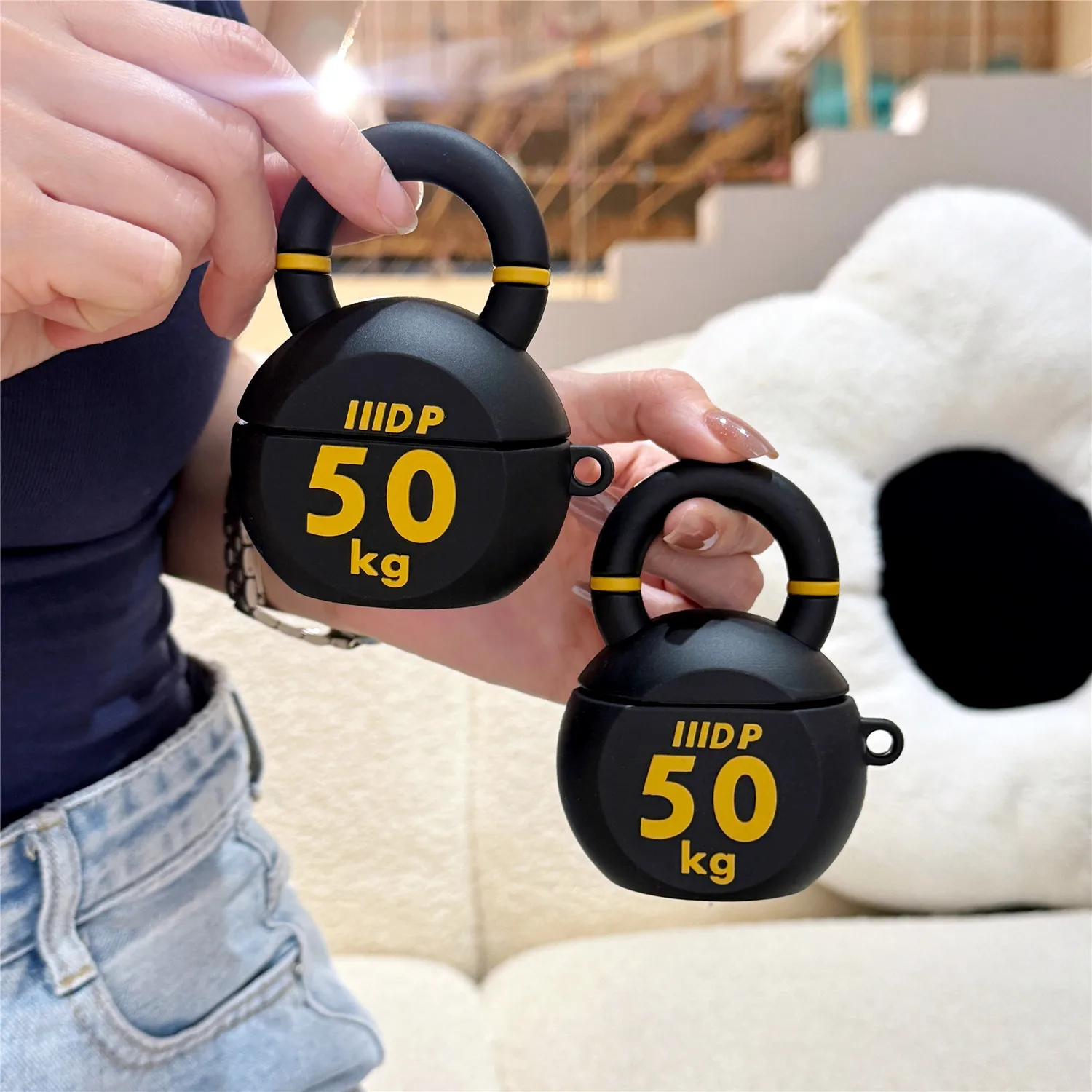 Capa Protetora de Silicone Estilo Fitness 50kg com Chaveiro para AirPods 1/2/3/Pro/Pro 2, Formato Kettlebell para AirPods 4 Pro3