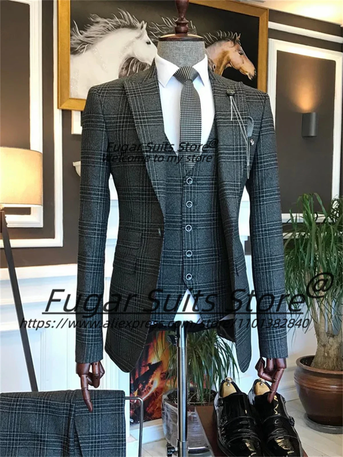 

British Style Plaid Men Suits Slim Peak Lapel Groom Formal Tuxedos3 Pieces Sets Business Male Blazers costume homme pour mariage