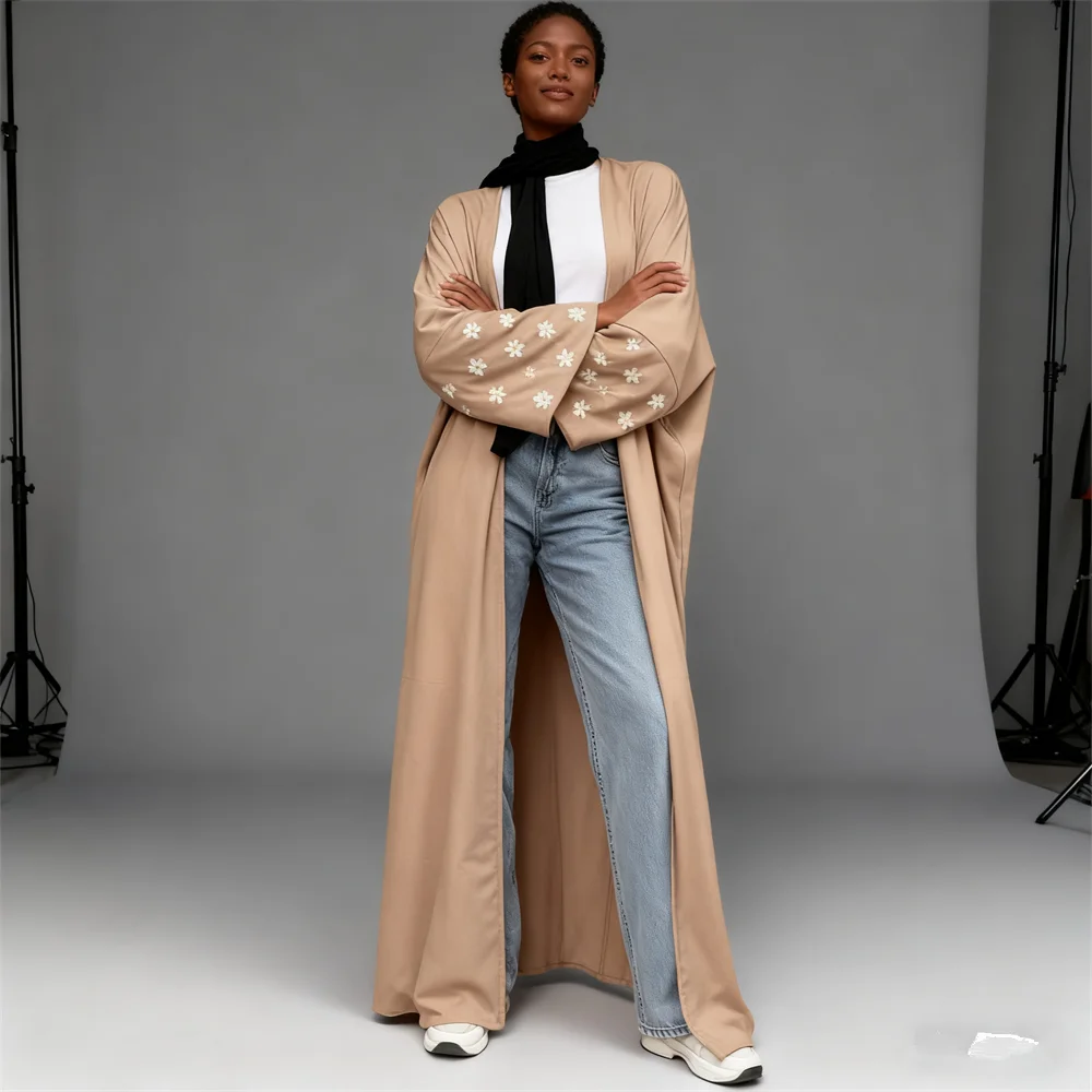 

Modest Dresses Muslim Woman Embroidery Maxi Dress Dubai Abayo Turkey Kaftan Kebaya Caftan Marocain Femme Robe Kimono Jalabiya