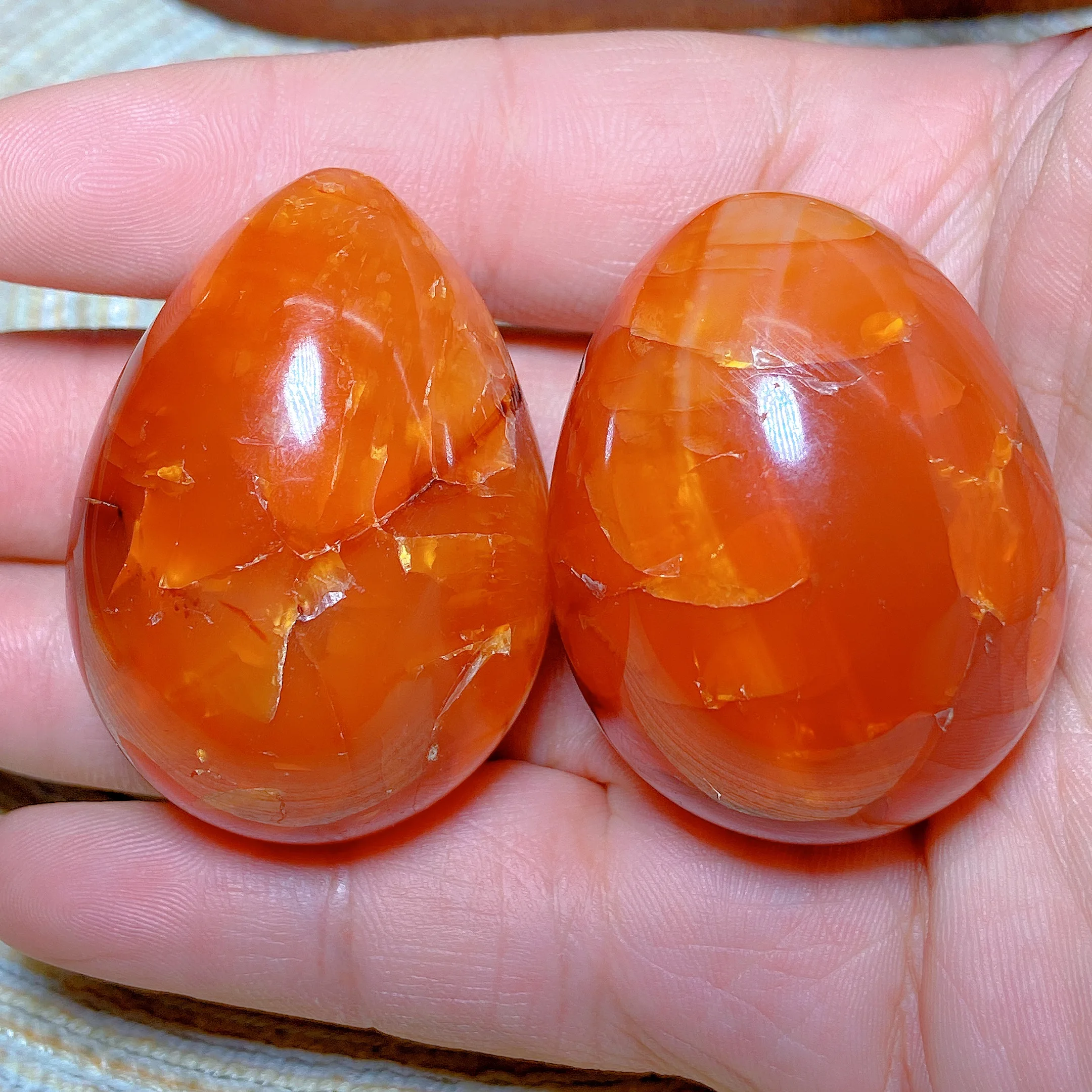 Natural Crystals Healing Carnelian Small Egg Geode Polished Craving Reiki Home Decorations High Quality Mineral Energy Gift Ore