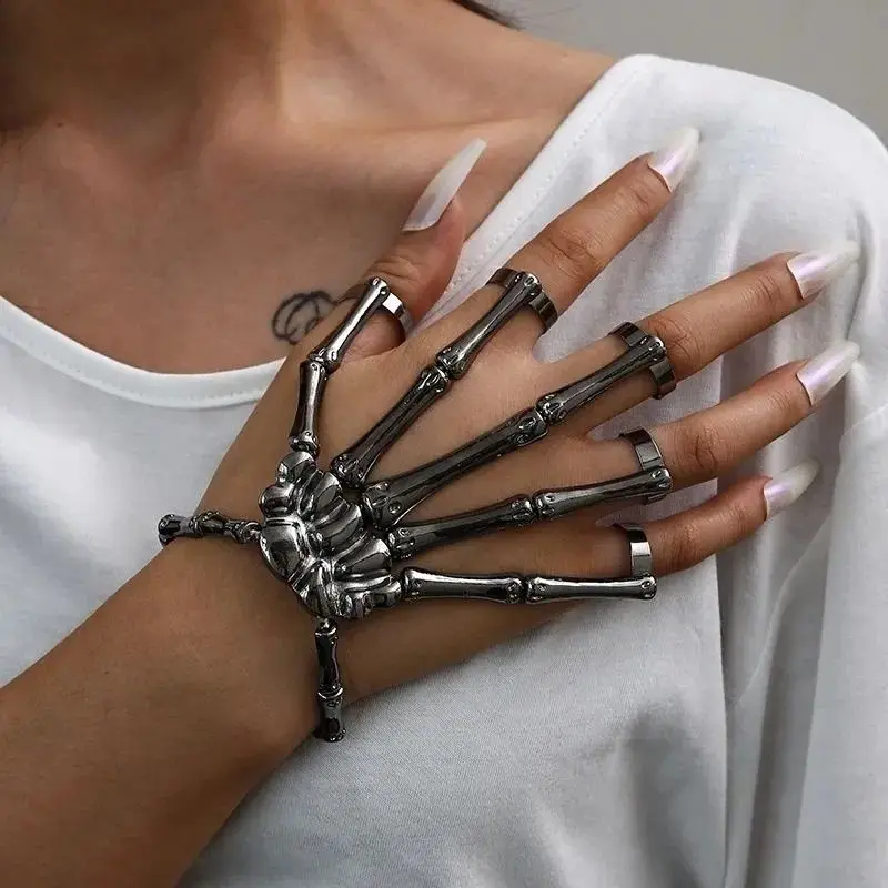 Halloween Dark Skeleton Ghost claw bracelet Punk niche design style skeleton bracelet female personality exoskeleton gloves