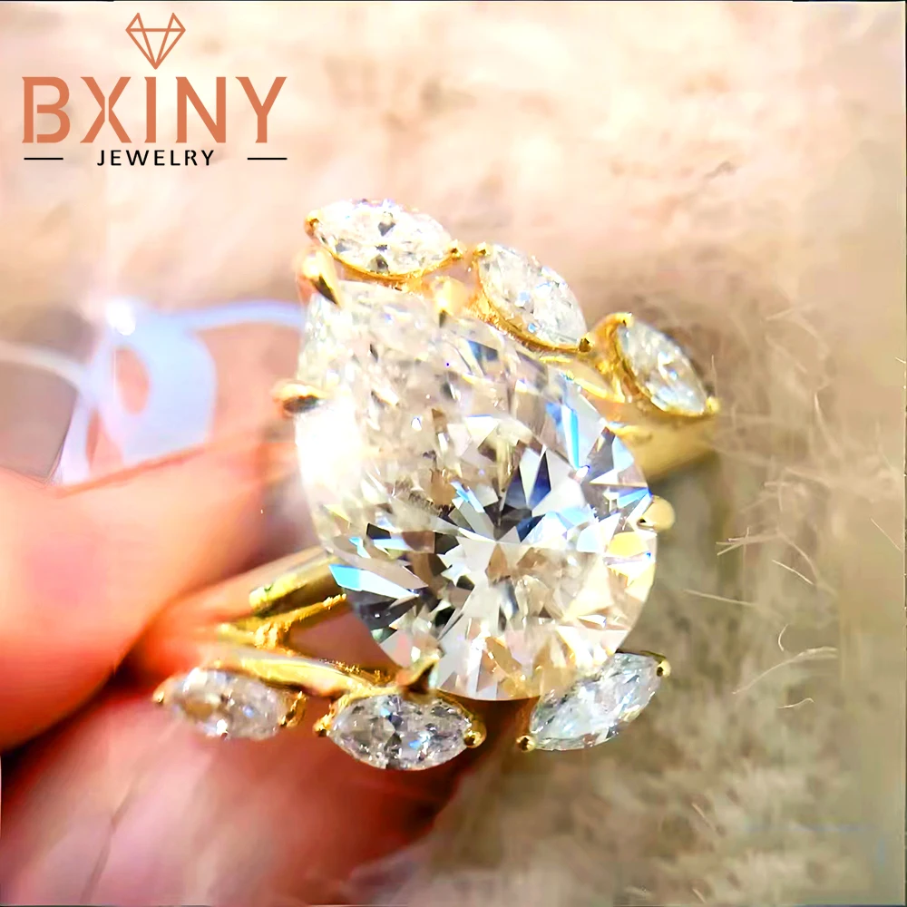 

BXINY 4Carat Pear Cut Moissanite Ring 925 Sterling Silver Plated 18K Gold Corolla Diamond Promise Wedding Band Fine Jewelry Gift