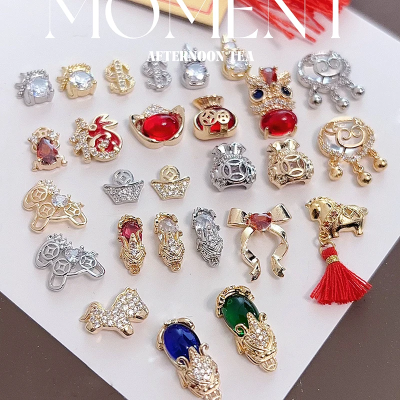 10 szt. ozdób do paznokci na Chiński Nowy Rok, wzór z lwem stróżem i Pi Xiu przynoszący szczęście, żywotne czerwone miedziane cyrkonie do paznokci