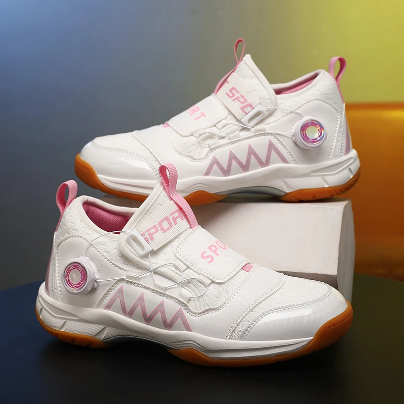 Neue Badminton-Schuhe für Jungen, leichte Tennisschuhe, Volleyball-Schuhe, Tischtennis-Schuhe für den Innenbereich, Sportschuhe, professionelle Trainingsschuhe – Detail 4