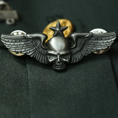 米軍の軍事コマンドマスターアビエイターmetal wings badge wwii