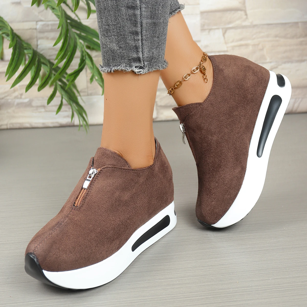 Damen-Sneaker mit Frontreißverschluss und verstecktem Keilabsatz, Wildleder-Plattform, höhenvergrößernde Freizeitschuhe, Damen-Slipper mit dicker Sohle zum Gehen. – Detail 21
