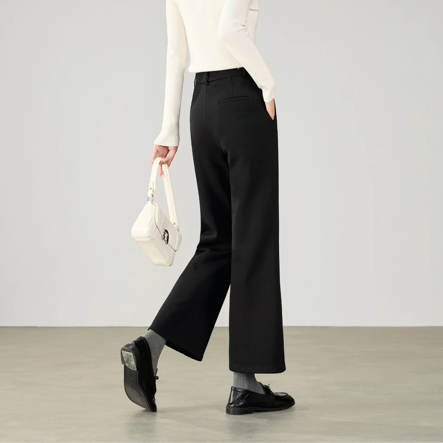 SENTUBILA Women's Flared Pants 2026 New Fleece‑Lined Petite Ankle‑Length Slim Fit Daily Commuter Winter Warm Trousers 164KE7526
