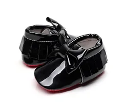 Chaussures de princesse en cuir verni pour bébés filles, avec nœud mignon, de couleur unie, pour premiers pas de bébé, chaussures de berceau pour tout-petits, à la mode, mocassins pour nourrissons, tendance